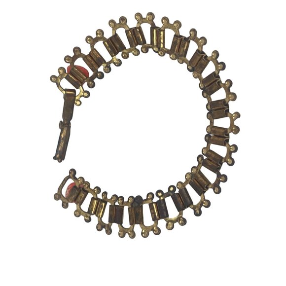 Marthas Vineyard Tourist Vintage Gold Tone Bracelet With Hot Pink Heart Charms - Picture 6 of 9